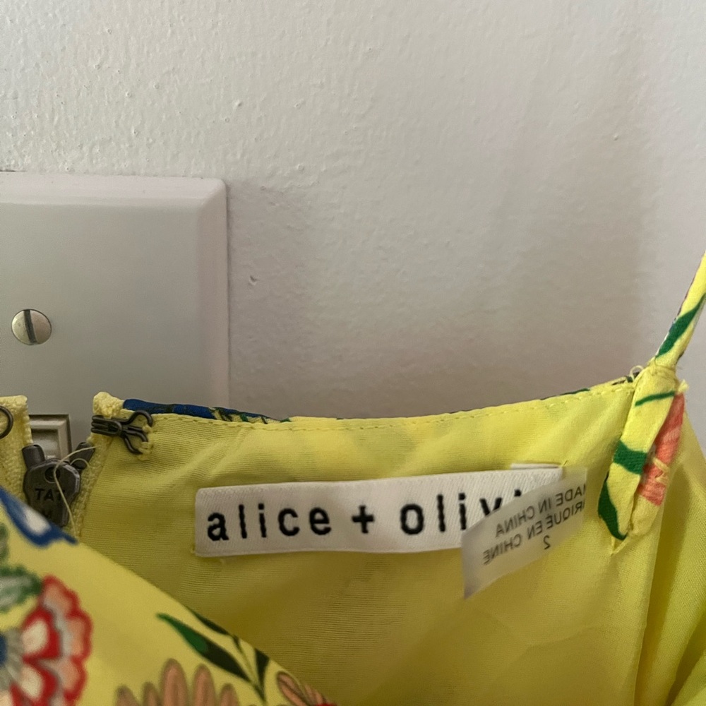 Alice + Olivia Yellow Spaghetti Strap Slip Maxi Dress - Picture 2 of 6